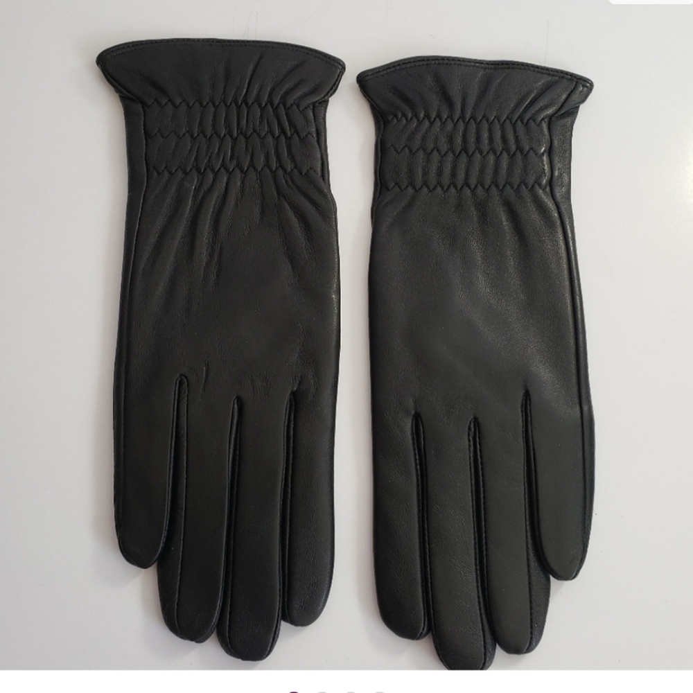 New in original pack Dsane Women Black Sheepskin Leather Cashmere Lining Gloves